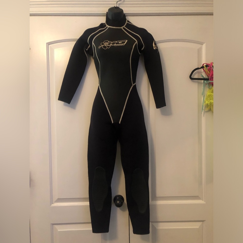 🌺Petite Womens full body neoprene Wet suit for diving skiing ect.